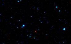 来自小行星探测器的新图像提供了行星形成的线索
