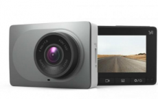 采用2.6英寸屏幕的Yi Smart Dash相机在印度推出
