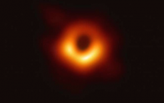 世界上第一个黑洞影像背后的团队获得科学奥斯卡奖