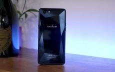 智能手机制造商Realme日前在印度市场推出了新款手机Realme X