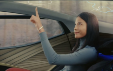 乘客可以通过AR激活的玻璃屋顶访问视频 导航和其他功能