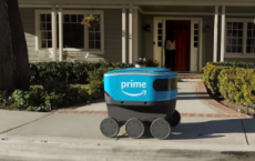亚马逊尝试使用六轮机器人快递员运送包裹