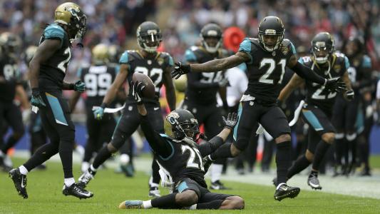 墨西哥城的糟糕表现迫使NFL将周一的比赛推向洛杉矶