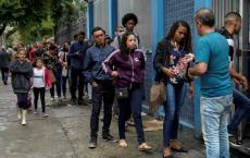 巴西的失业者表示可以接受任何工作