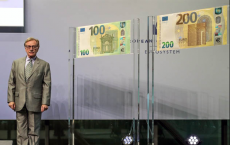 欧洲央行展示了欧洲系列的100欧元和200欧元纸币
