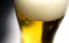 AB InBev以11.3亿美元的Asahi交易令其IPO银行家大吃一惊