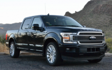 下一辆福特F-150将以前所未有的方式挑战Ram 1500