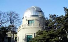 华盛顿大学天文馆在七月提供与月亮有关的节目