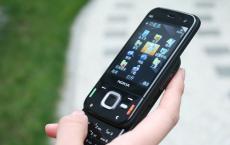 诺基亚可能正在开发一款Android皮肤功能手机