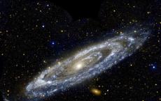 天文学家发现了宇宙中最早的星系之一
