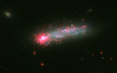 哈勃太空望远镜拍摄宇宙蝌蚪