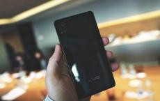 Vivo Y17将在预算范围内推出具有三后置摄像头和水滴槽功能