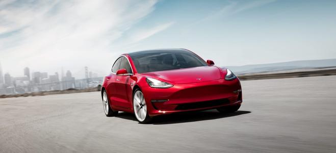 特斯拉将Model 3的价格提高了500美元