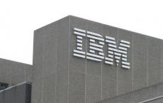 IBM股票看起来为大型蓝色反弹做准备