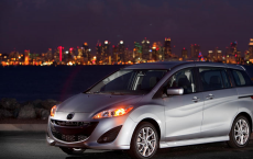 Mazda5是您应该购买的Stickshift小型货车