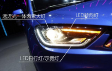 评测哪吒N01大灯怎么样及哪吒N01价格多少钱