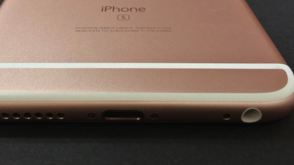 苹果揭示iPhone 6s意外关机的原因