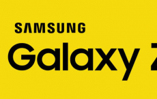 三星Galaxy Z Flip包括比三星Galaxy Fold小得多的电池