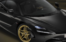 迈凯轮720S定制黑和金在迪拜车展上亮相