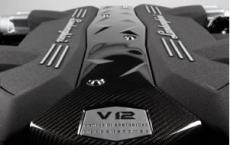 兰博基尼继任者的新V12发动机和半自动变速箱亮相