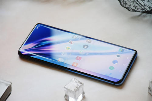 由于严格的测试流程OnePlus 7 Pro的多个OTA更新