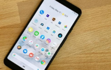 谷歌Pixel 4a搭载了5.81英寸OLED材质挖孔屏 