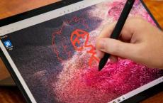 对Surface Pro 7失望吗 微软更具创新性的Surface Pro X现已发售