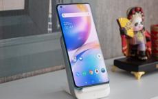 OnePlus 8 Pro更新有望再次解决绿色色调显示问题