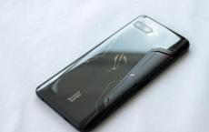 ROG Phone 2可以挑战印度的Black Shark 2和Nubia Red Magic 3