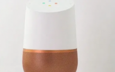 谷歌Google使用带显示屏的智能扬声器工作