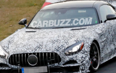 梅赛德斯-AMG GT R黑色系列的动力可能超过我们的想象