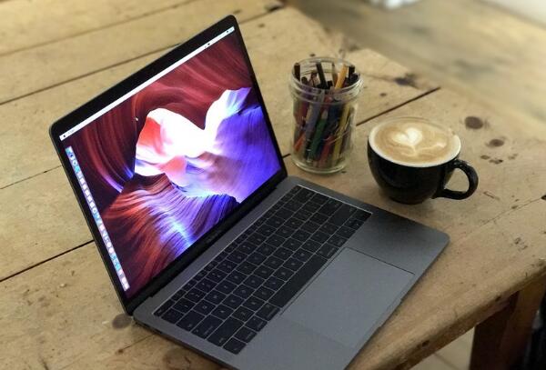 具有Apple設(shè)計(jì)的芯片的MacBook最早可能在2020年問(wèn)世