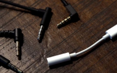 新iPhone真的可以掉下3.5毫米耳机插孔适配器吗