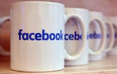 Facebook弹出式咖啡馆将教用户有关其隐私设置的信息