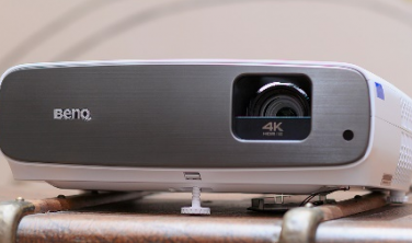 全球DLP投影机销量冠军明基BenQ 推出一款专业级4K投影机W2700 