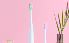 评测Oclean Air智能牙刷以及手机指纹模块怎么样