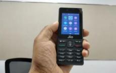 在排灯节报价下 Jio Phone价格降至699卢比