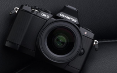 评测奥林巴斯 OM-D E-M5与TIMEBOX安卓电视的价格是多少