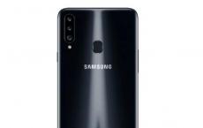配备6.5英寸显示屏的三星Galaxy A20s 三合一后置摄像头