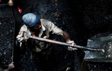 印度煤炭公司被要求在21财年用国内煤炭替代100吨进口煤炭 