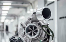 梅赛德斯AMG详细介绍了新型电动涡轮增压器技术 