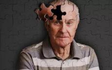 阿尔茨海默氏症的危险因素可能在青少年和年轻人中就出现