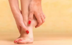 脚肿胀可以在几天恢复 但是您可以采取一些措施来加快速度