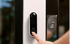 Arlo Video Doorbell现在可以接收来自Google Assistant的命令