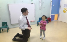 贝乐英语构建浸入语境让孩子开口自信表达