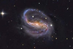 宇宙间必然存在一种看不见的未知类型的亚原子粒子
