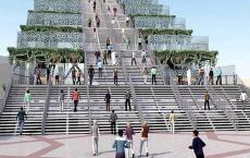 迪拜展示了一些建议的500步结构图片