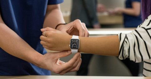 预约不尝试在店内使用Apple Watch