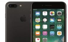 Apple通过教师编码学院庆祝教育者和社区