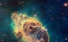 哈勃望远镜揭示散布在星系中的数千个球状星团